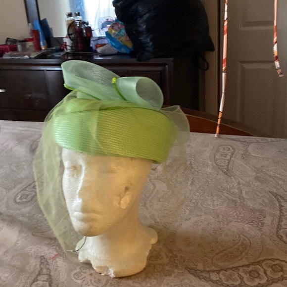 Mint green hat mesh face piece trimmed in back - Picture 1 of 8